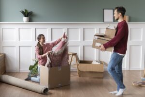 Preparing for Moving Day and Settling In: Essential Tips for Brantford Residents